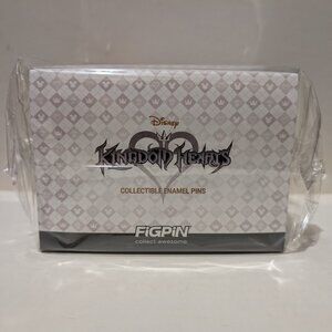 Kingdom Hearts FigPin Minis Series 1 Enamel Pin Box Case 10x Official Badges